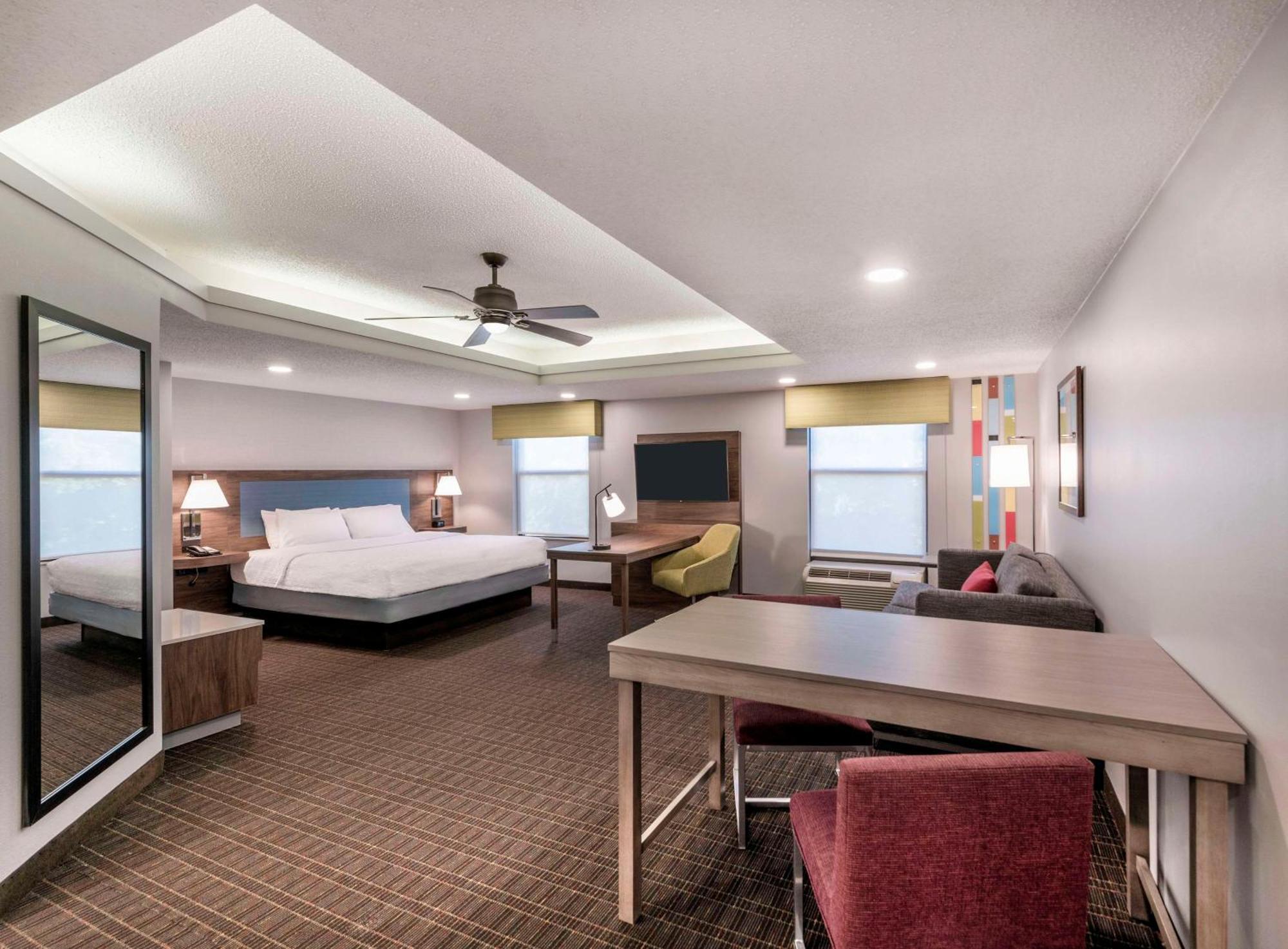Hampton Inn & Suites Берлінгтон Екстер'єр фото