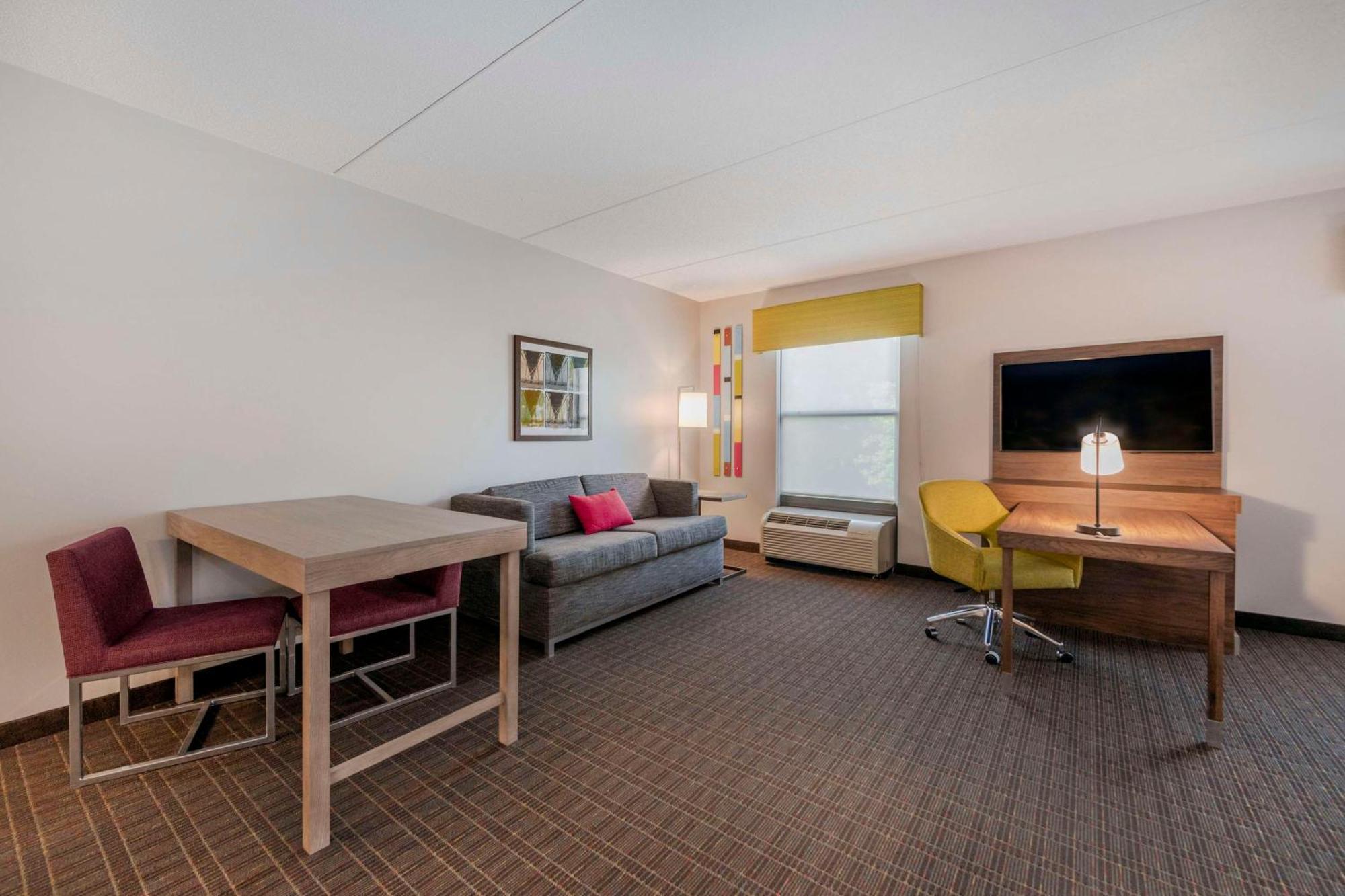 Hampton Inn & Suites Берлінгтон Екстер'єр фото